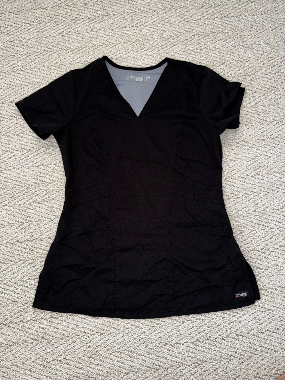 Greys Anatomy black bc contoured scrub top XS